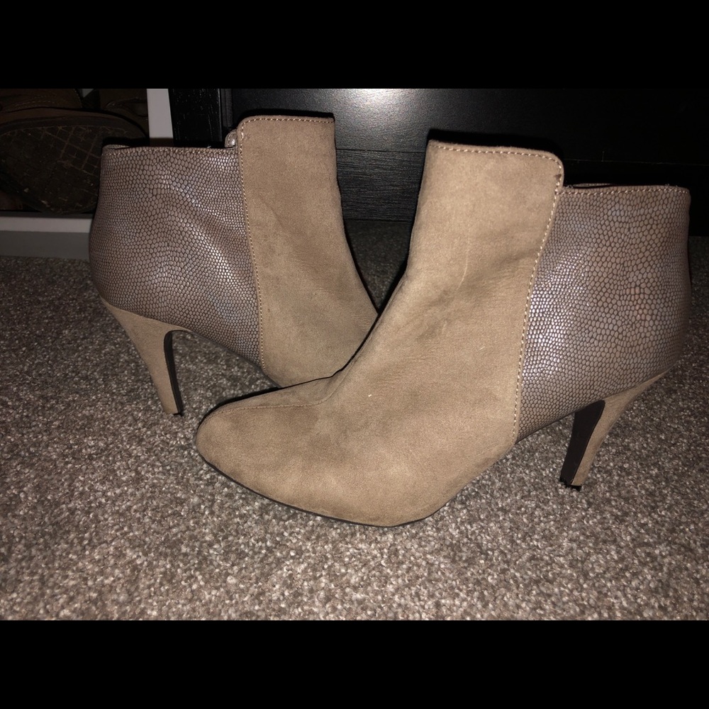 Express Suede booties